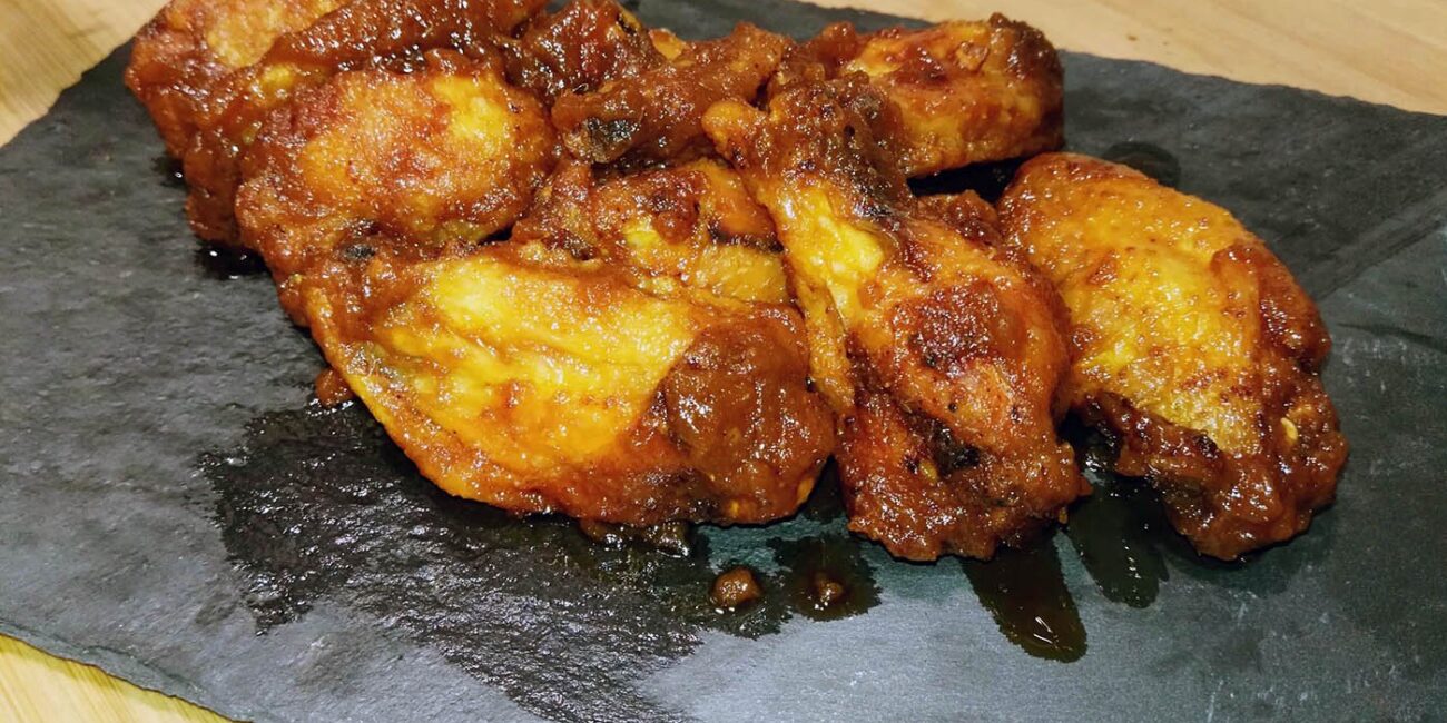 Alitas de pollo estilo Buffalo