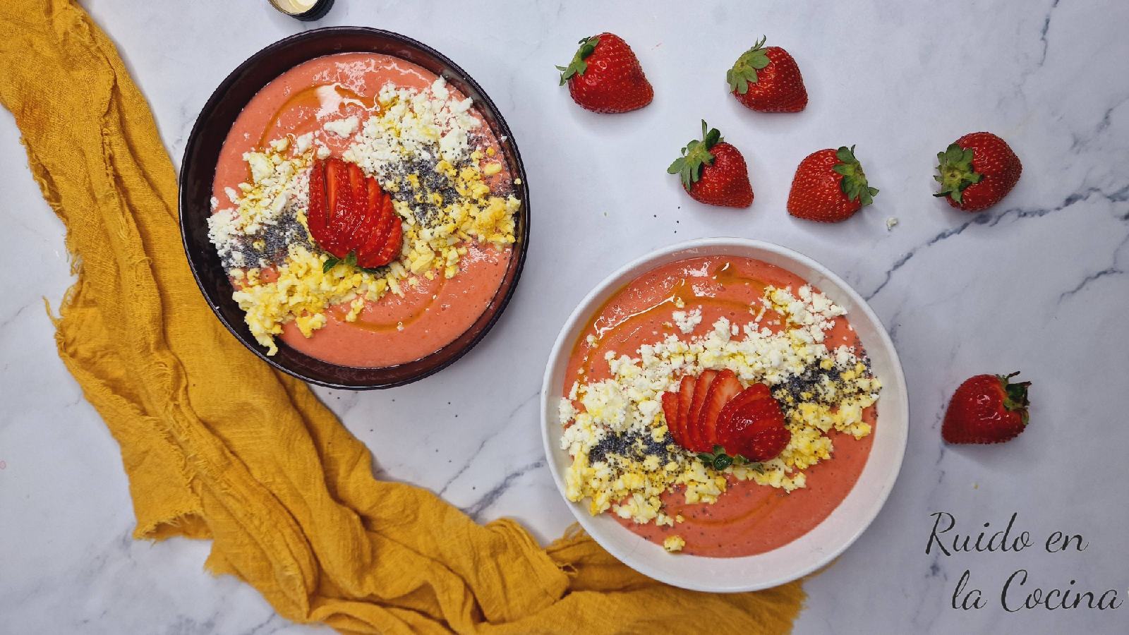 Salmorejo de fresas