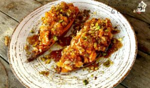 Boniato relleno templado con arroz y atún