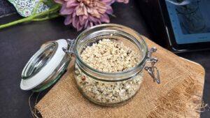 Requesón casero con hierbas provenzales