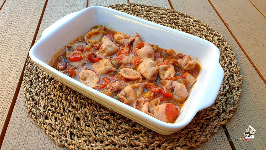 Chipirones con pimientos salteados