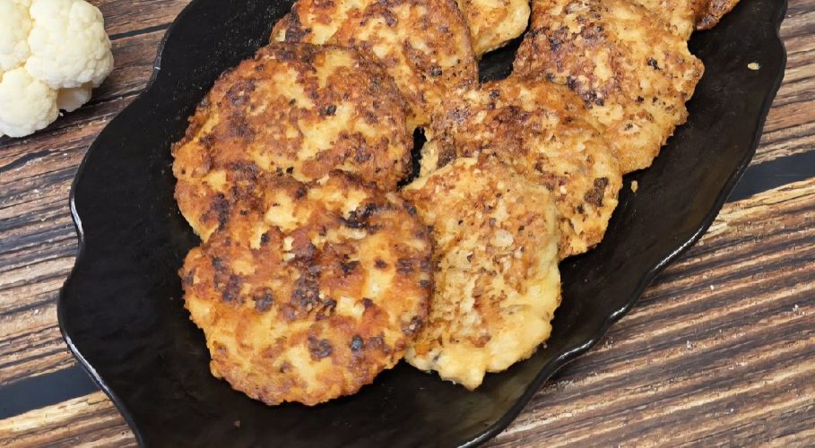 hamburguesas de poll y coliflor